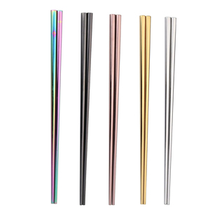 Palillos Chinos, Japoneses y Coreanos Personalizados de Acero Inoxidable Dorado con Logotipo Grabado con Láser - Product Image 1
