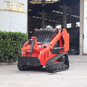 Mini-chargeuse compacte sur pneus avec moteur Kubota, livraison gratuite, certifiée CE EPA, hydraulique, avec accessoires. - Product Image 6
