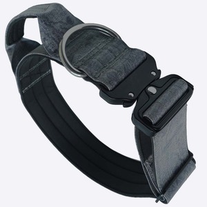 Collar de Perro Táctico Ajustable de Alta Resistencia con Estampado de Lujo, Acolchado y Cómodo, con Cierre de Hebilla, de Cuero PU Impermeable para Perros Grandes - Product Image 3