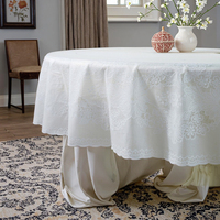 Nappe Moderne Personnalisable Imprimée en Usine 72x72, Imperméable, Anti-Taches, Non Lavable, Motif Végétal Gaufré Doré pour Usage Domestique