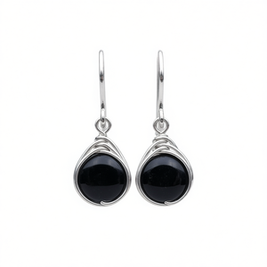 Orecchini pendenti classici placcati in argento sterling con onice nero incorniciato, design a goccia d'acqua per l'uso quotidiano da donna E2831 - Product Image 1