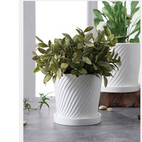 Pot de jardinière en céramique blanche Pure, Pot de fleur en céramique moderne de petite taille avec plateau, vente en gros