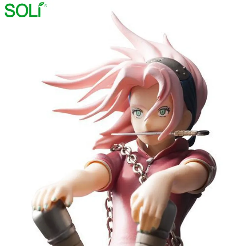 Haruno Sakura con action figure battleax