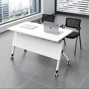 Precio de fábrica Mesa de estudio moderna Marco de <span class=keywords><strong>metal</strong></span> Modular Desmontable Mesa de conferencia de madera plegable Mesa de entrenamiento - Product Image 2