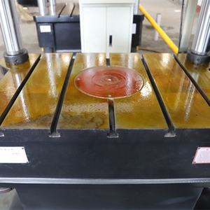 آلات ضغط الصفائح المعدنية الساخنة لصنع أواني الألمنيوم، ماكينة هيدروليكية - Product Image 4