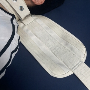 Collarín <span class=keywords><strong>de</strong></span> sujeción <span class=keywords><strong>con</strong></span> cierre magnético para cuello, inmovilizador cervical para <span class=keywords><strong>pacientes</strong></span> - Product Image 4