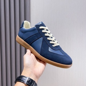 Zapatos de Diseño con Etiqueta Privada Personalizada, Zapatos Planos Casuales de Cuero Genuino de Calidad para Hombre y Mujer, Zapatos Deportivos con Cordones a la Moda - Product Image 4
