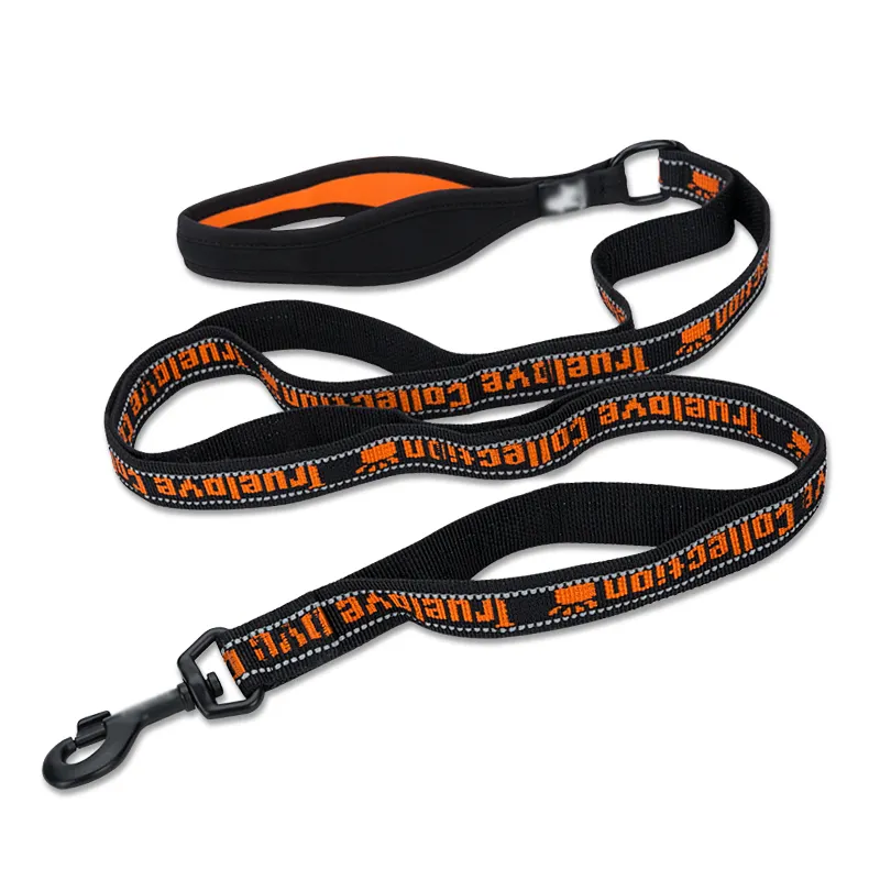 Impermeável ajustável Dog Leash Pets Accesory Dog Products corda dois entregues dog leash