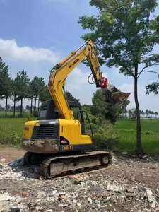 Mini-excavatrice sur chenilles Hyundai 90 9T sud-coréenne haute performance, capacité de la benne de 0,39 m³, puissance de 7,6 kW, compacte, pour travaux d'aménagement paysager - Product Image 4