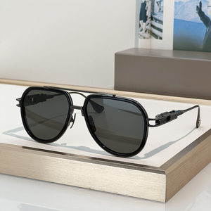Gafas de Sol de Diseño Piloto con Doble Puente, Montura Metálica, Lentes Azules Degradados, Protección UV400, Unisex, para Conducir, Actividades al Aire Libre, Gafas de Moda de Alta Calidad - Product Image 3