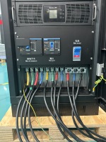UPSEN Offre spéciale Armoire 19 pouces Sortie 380Vac 3U UPS 200KVA Alimentation modulaire en ligne sans interruption pour système de données bancaires