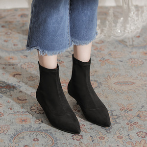 Bottines mi-mollet élégantes et polyvalentes pour femmes en automne et en hiver avec talons épais - Product Image 2