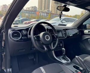 VW Beetle 2017 1.2T 105 Caballos de Fuerza en Buen Estado, Auto Compacto - Product Image 6
