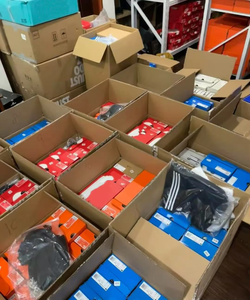 Thương Hiệu Sang Trọng Thiết Kế Người Đàn Ông Sneakers Bán Buôn Giày Thường Chất Lượng Cao Ban Đầu Sang Trọng Logo Thời Trang Phổ Biến Của Phụ Nữ Giày - Product Image 2