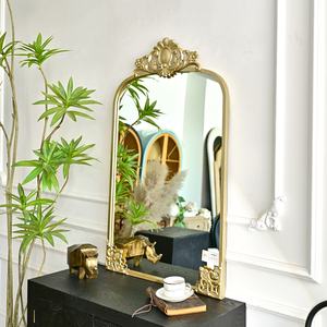 Miroir mural en métal doré à motif floral, décoration rustique et écologique pour le salon - Product Image 3