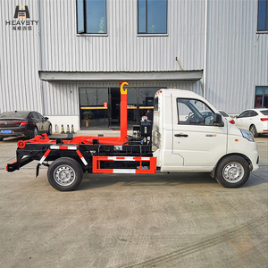 HEAVSTY 115Hp Dongan Engine Manual 5-Speed Gearbox Small Roll off Sanitation Garbage <strong>Hook</strong> Lift <strong>Truck</strong> <strong>with</strong> Detachable <strong>Container</strong> - Product Image 3