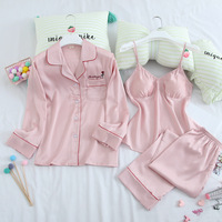Coeur pyjamas ensembles 3 pièces Pijamas femme vêtements de nuit en soie en Stock rouge vêtements de nuit pour femmes Sexy vêtements de nuit Satin col en v