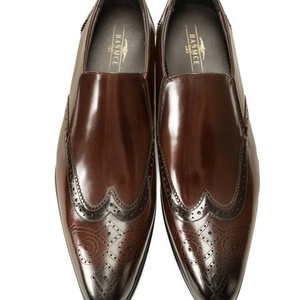 Chaussures habillées en cuir pour hommes, style brogue, à enfiler, à bout pointu, de très haute qualité, pour l'automne, le bureau et la carrière, design tendance en cuir de vachette - Product Image 2