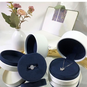 Wholesale White PU Circular Double-sided Buckle Closure Jewelry Storage <b>Box</b> Fashionable Accessory <b>Ring</b> Necklace <b>Box</b> - Product Image 4