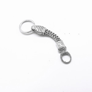 Stainless Steel Snake Head Keychain Carabiner Handmade <b>Metal</b> <b>Key</b> <b>Chain</b> Irregular Shape Gift For Couples Colleagues Friends - Product Image 3