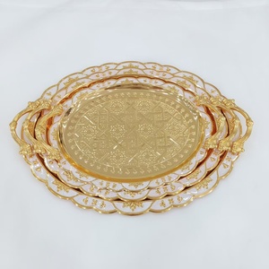 Plateau de service en métal de luxe, plaqué or, élégant ensemble de plateaux et de plats à fruits avec des couleurs blanc et <span class=keywords><strong>noir</strong></span> - Product Image 6