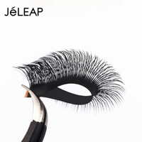 Extensions de cils individuels Clover Sandwich 3 Fans 0.07mm, forme WW croisée, effet 3D, W Lashes, cruelty-free, naturelles