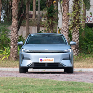 Geely Galaxy L6 di Alta Qualità, Berlina PHEV Tecnologica con Chip 8155, <span class=keywords><strong>Auto</strong></span> Compatta con Standard di Emissione Euro 6, Prezzo Competitivo - Product Image 2