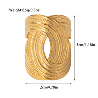 Edelstahl ring mit wasserdichter, nicht verblasener 18 Karat Vergoldung Trendy Irregular Hammered Wide Band für Hochzeiten Edelstein ringe