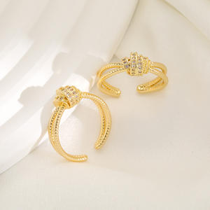 Anillo de Dedo de Cobre con Micro-bordado de Diamantes, Estilo Coreano de Alta Gama, con Varios Anillos Entrelazados, Tendencia de Moda, Más Vendido de Yuwen - Product Image 2