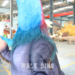 Costume de dinosaure animatronique grandeur nature Therizinosaurus avec contrôle de mouvement pour parcs à thème, centres commerciaux, aéroports, films - Product Image 3