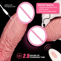 Manchon en silicone liquide à effet retardateur avec un design creux et clouté ; Allonge et épaissit le pénis ; Comprend neuf modes de vibration