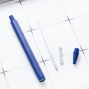 Elegante Bolígrafo Metálico Hexagonal HUA con Clic, en Blanco y Negro, con Tinta Negra de 0.7mm para Hoteles <span class=keywords><strong>Westin</strong></span> y Sheraton - Product Image 5