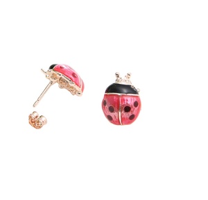 Nuevo europeo y americano retro imitación de pendientes de aleación stud pendiente - Product Image 2