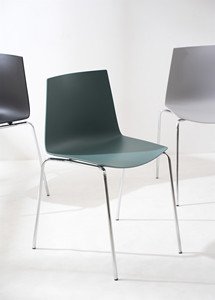 卸売 家庭用家具 スタッキング可能 モダン シンプル ブラックメタルフレーム キッチン ダイニングルーム チェア - Product Image 2