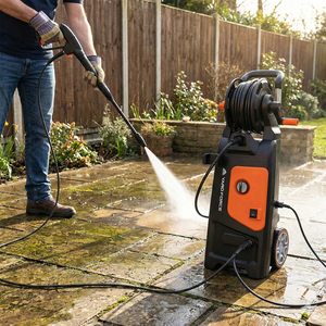 <span class=keywords><strong>Nettoyeur</strong></span> <span class=keywords><strong>haute</strong></span> <span class=keywords><strong>pression</strong></span> à <span class=keywords><strong>batterie</strong></span> lithium Yard Force EW U15DU 2800W, 150 bars et 800 L/H pour le lavage de voitures - Noir - Product Image 4