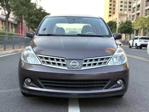 Nissan Tiida 2009 1.6 JE <span class=keywords><strong>Tech</strong></span> <span class=keywords><strong>Auto</strong></span>, Funciones Inteligentes y Conducción Suave, Excelente Paquete de Valor - Product Image 2