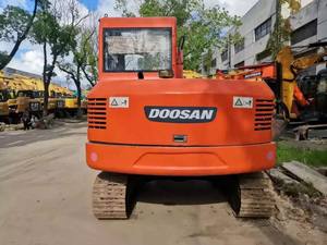 Miniexcavadora Usada DOOSAN DH70-7 de Alta Calidad, Excavadoras de Segunda Mano de 7 Toneladas DOOSAN DH35 DH55 DH60 DH80 en Stock para la Venta - Product Image 3