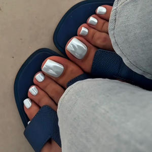 Boîte de 24 <span class=keywords><strong>faux</strong></span> <span class=keywords><strong>ongles</strong></span> de pieds Aurora scintillants, à presser, pour nail art, couleur unie, avec outils diamantés - Product Image 1