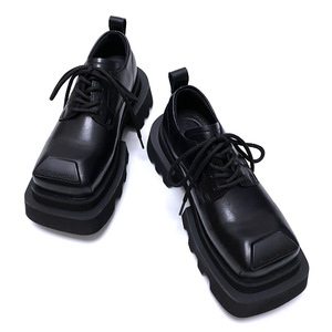 <span class=keywords><strong>Chaussures</strong></span> Derby sophistiquées à bout carré et lacets pour hommes, unisexe, à bout épais, semelle épaisse, rehaussant la taille, style britannique polyvalent, couleur unie - Product Image 3
