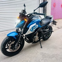Pour CFMOTO 650NK 650cc Moto Sportive à Essence Bicylindre Refroidie par Eau pour l'Exportation