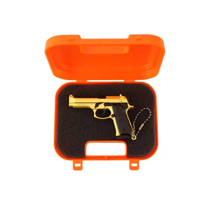 Mini llavero de metal barato, modelo de pistola de juguete, caja de plástico para almacenamiento y transporte, funda de pistola compacta y ligera marrón - Product Image 5