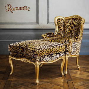 Ensemble de fauteuils élégants de style classique français <span class=keywords><strong>pour</strong></span> salon, en bois massif, avec coussin en <span class=keywords><strong>tissu</strong></span> doux, <span class=keywords><strong>pour</strong></span> villa et appartement de luxe - Product Image 4