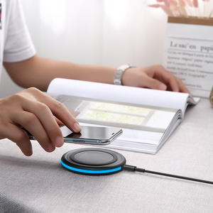 Soporte de Carga Inalámbrica Rápida Ultrafino de 15W de Aleación de Aluminio para <span class=keywords><strong>iPhone</strong></span> 14 13 12 <span class=keywords><strong>11</strong></span> X 8 - Product Image 5