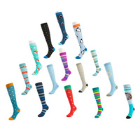 Saison d'hiver Respirant Quick Dry Anti-Slip Jetable Sustainable Young Boy Cartoon Nylon Knee-High Compression Men's Socks