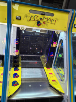 Machine à poussoir de pièces d'arcade de haute qualité avec accepteur de billets, fonction de jeu à prix et de jeu à bonus