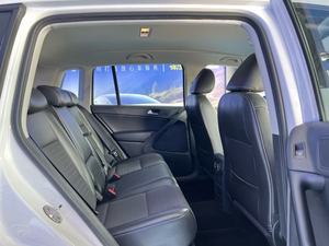 Mejor precio 2017 VW Volkswagen Tiguan 300TSI alto Chino usado vehículos de segunda mano coches baratos - Product Image 5