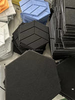 Fournisseur d'usine Panneaux acoustiques absorbants de son en fibre de polyester hexagonale décoratifs de haute qualité pour la maison, le bureau, le studio de musique