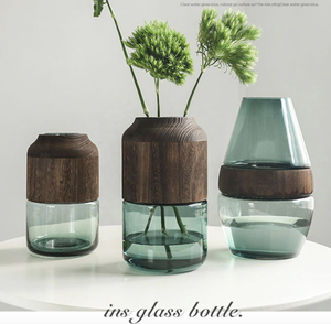 Vase en verre à ventre large, style nordique, luxe léger, créatif et simple, ornements en verre, vente en gros, vase en bois pour salon, motif cheval ivre - Product Image 5