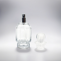 Pompe de pulvérisation de forme unique sur mesure en gros de luxe 50ml 100ml atomiseur de parfum en verre bouteille de parfum d'huile essentielle