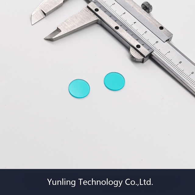 Yun-L Factory Inventory Red Optical Glass Meniscus Lens Filters 60-40 Scratch-dig Surface Quality Stage Lighting OEM 1 Year
